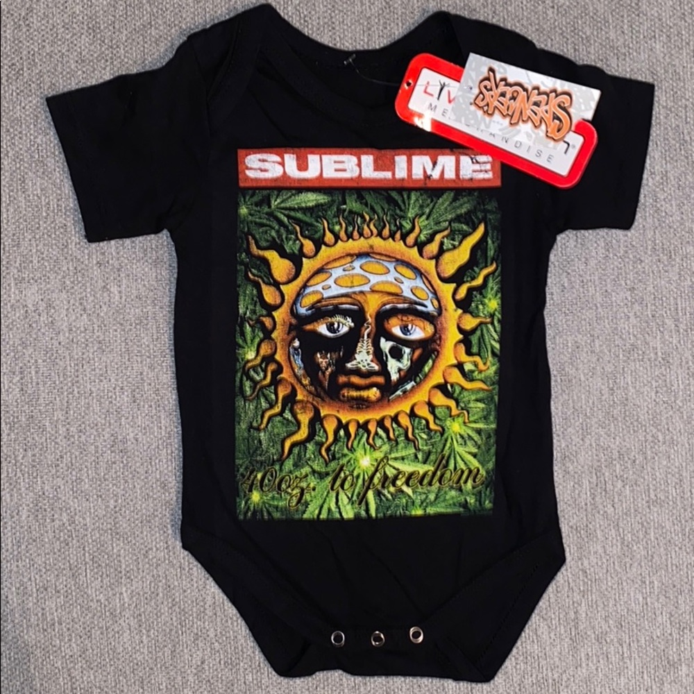 🌞 NWT Sublime Onesie from Spencer’s🌞